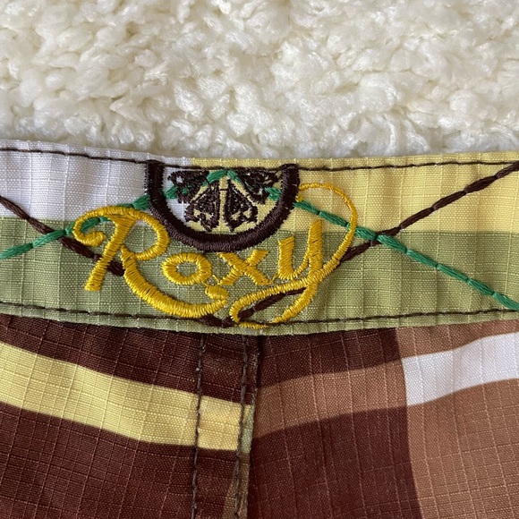 ROXY Boardshorts Junior Size 9 - Picture 5 of 8
